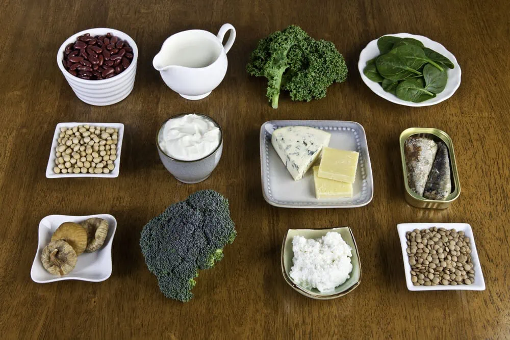 foods rich in calcium and vitamin d to treat osteoporosis